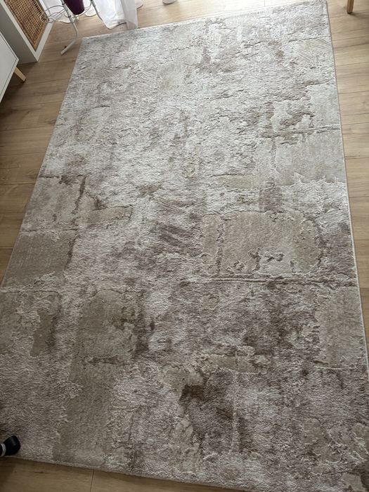 Covor 150x230 stare foarte buna