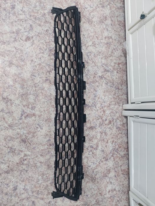 Центральная решётка на передний бампер bmw G07,bmw X7