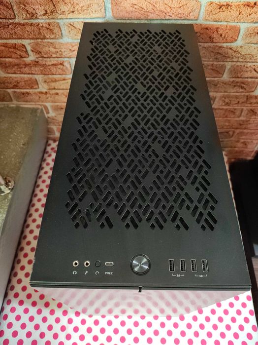 Carcasa PC Fractal Design Define 7 Black TG Light Tint Black.