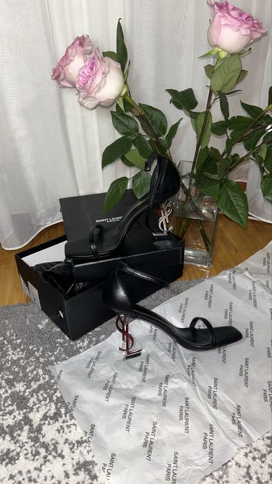 Sandale si Pantofi Ysl piele pe comanda