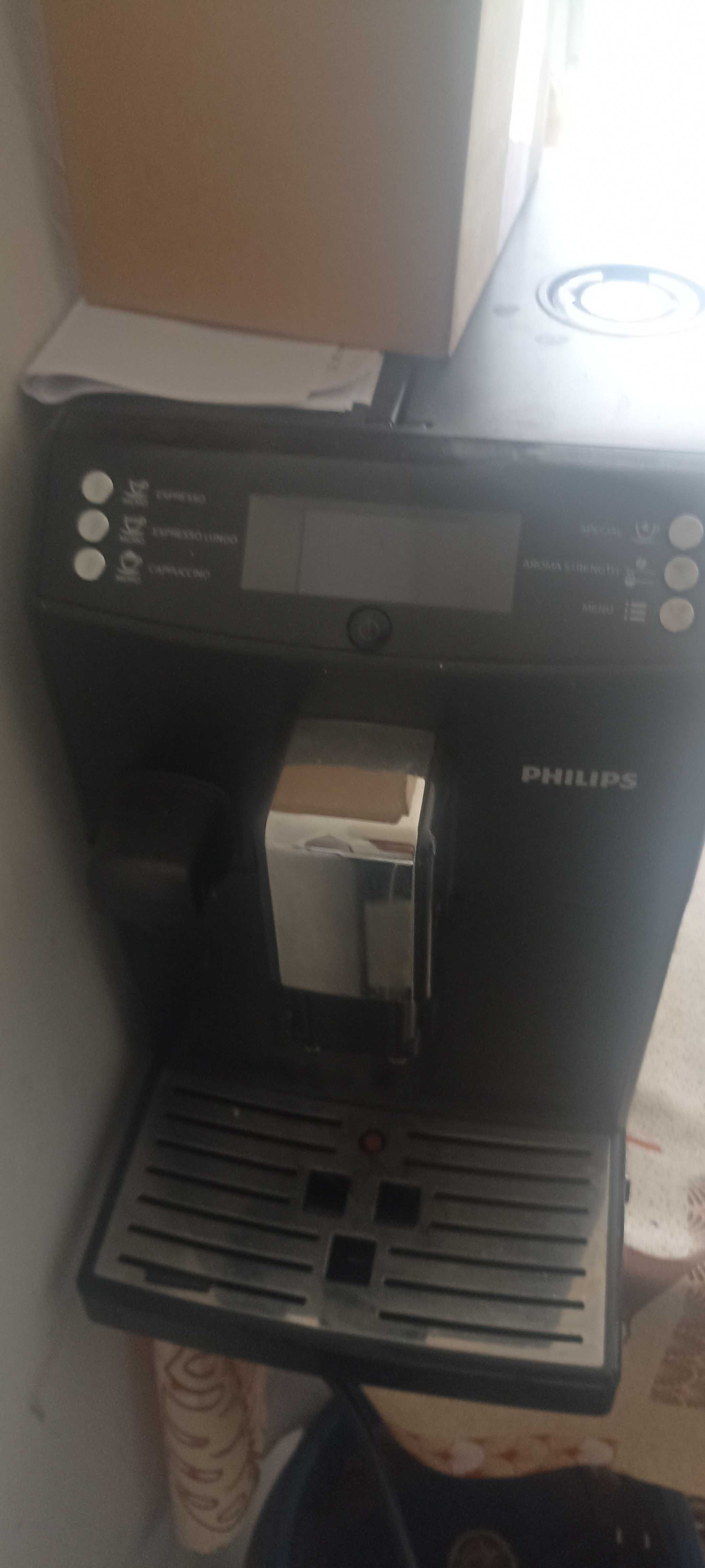 Vând aparat de cafea Philips