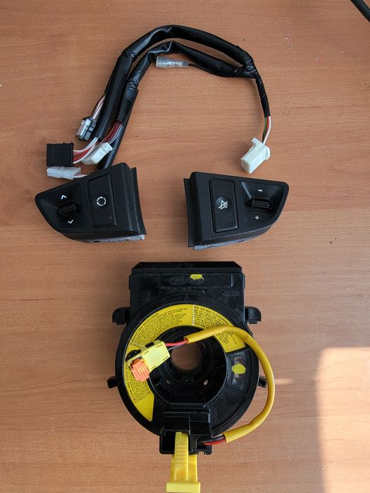 Продам рулевые кнопки, улитку