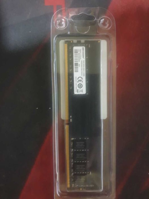 Hikvision 8G DDR4 - 1x 8ГБ 2666МГц