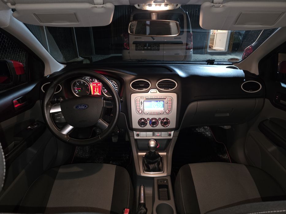 Ford focus Ghia Xenon Navigație euro 5 1.6 diesel