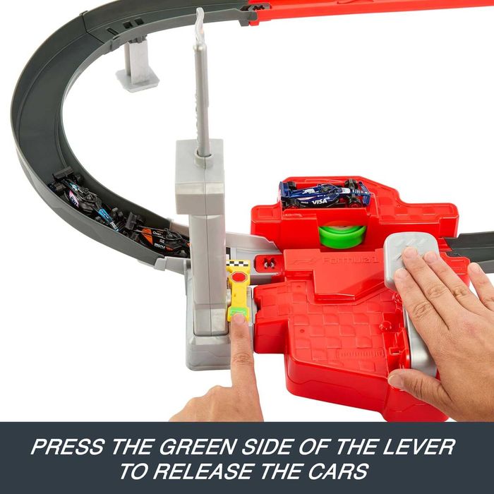 трек Hot Wheels Racing - Гоночная трасса Формулы-1 + 3 машины Хот Вилс