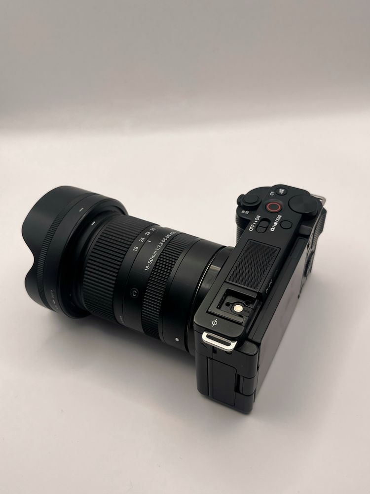 sigma 18-50mm f2.8 оъбектив