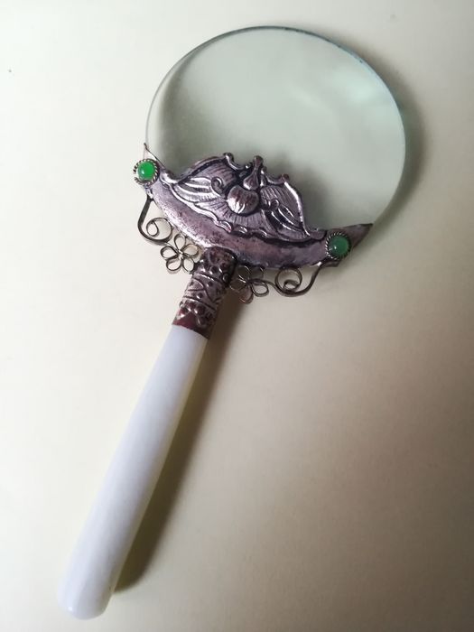 Lupă obiect decorativ