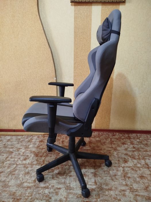 Игравой кресло сотилади