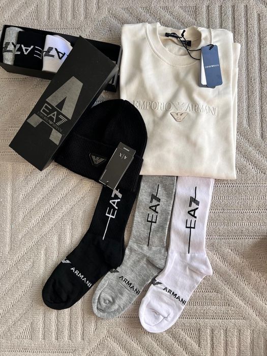 Аранжирахме Блузи и чорапи високо качество