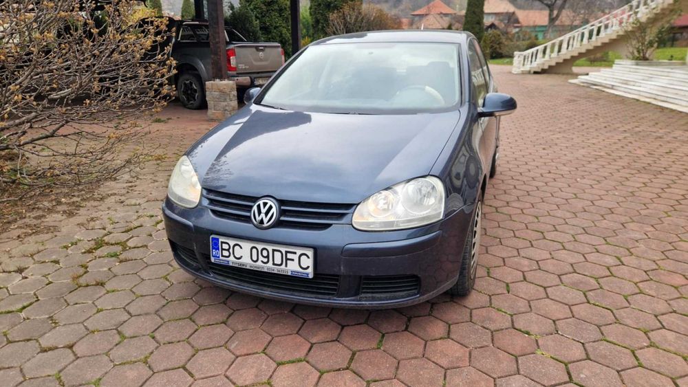 Volkswagen Golf 5 2008 1.9 TDI BKC