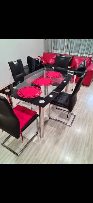 4-ри трапезни стола