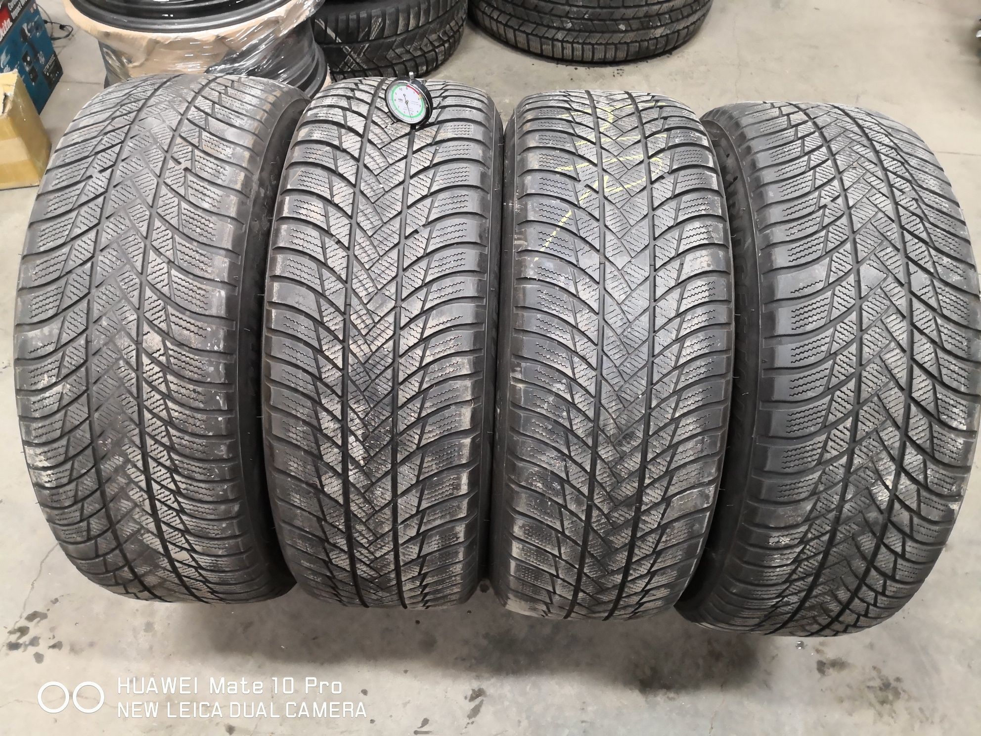 225 60 17 цола гуми Bridgestone dot 20 21