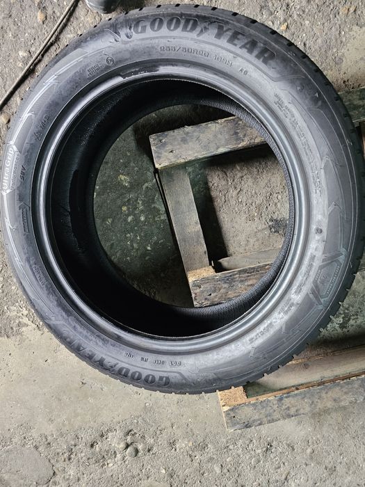1 anvelopa iarna 255 50 20 Goodyear 2024  7mm