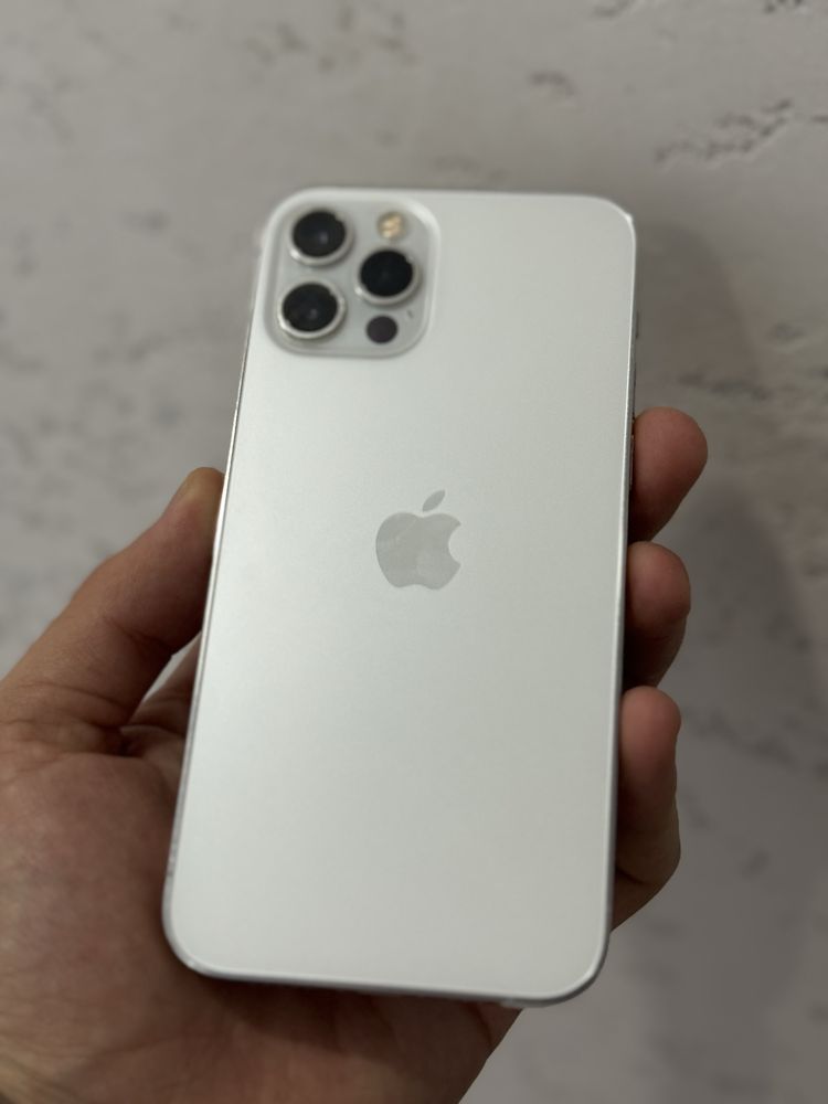 Iphone 12 pro sotiladi