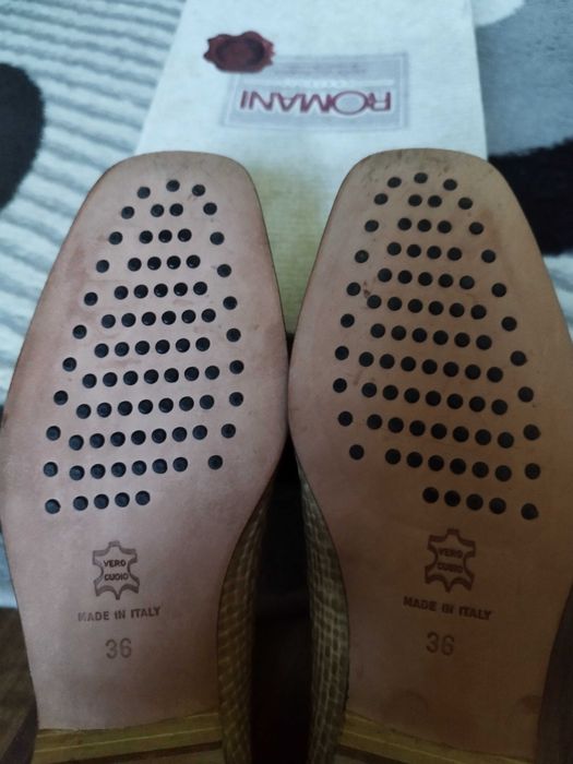 Mocasini din piele pentru femei