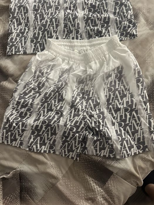 Екип Amiri чернобял