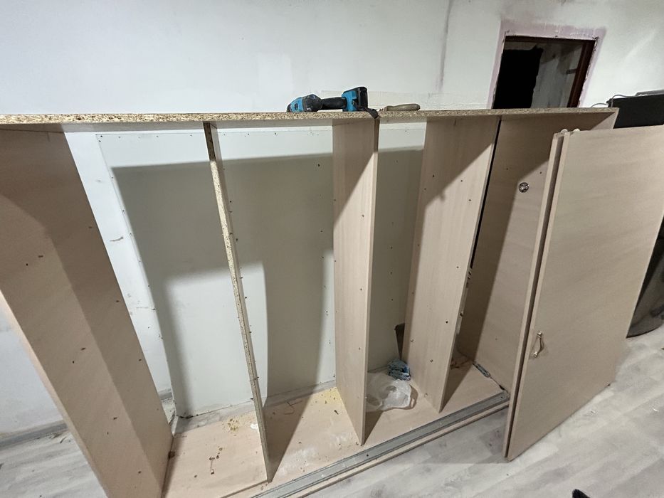 Купе шкаф за хорошую цену