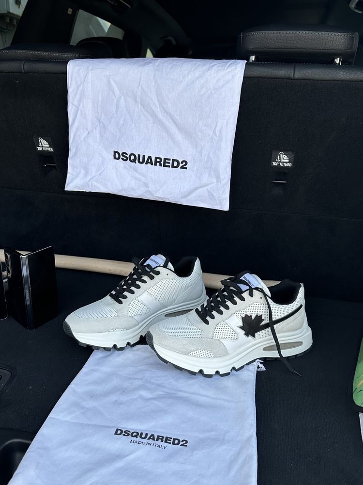 DSQUARED2 обувки
