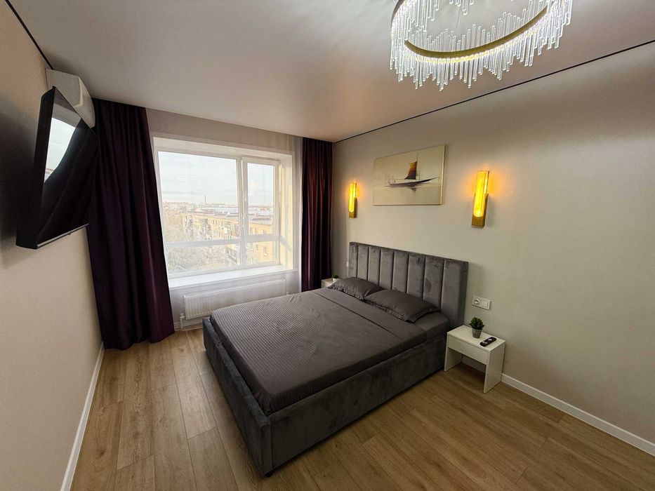 1 комнатная квартира в центре по Победы 70/2