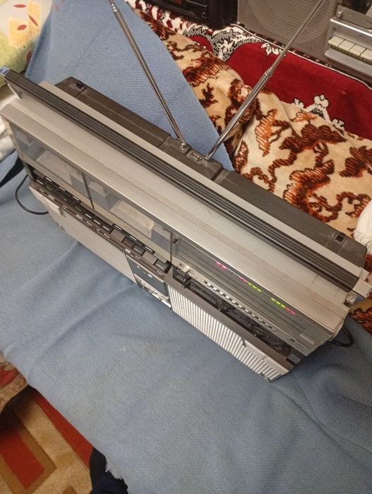 Radio caset dublu Sharp  gf 555