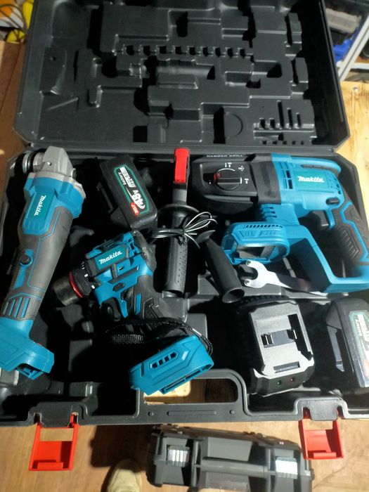 3в1 Макита Перфоратор шуруповёрт балгаока на батарейках