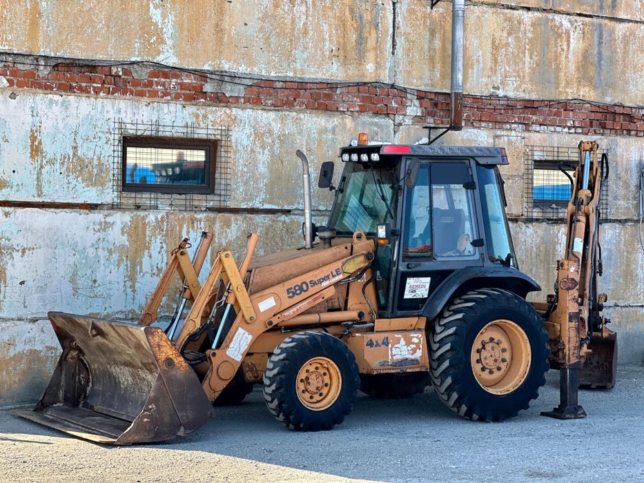 Buldoexcavator Case 580