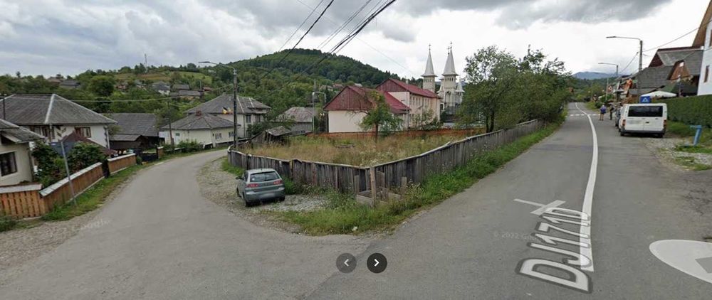 Teren de vânzare în centrul localității Poienile Izei – 900 mp