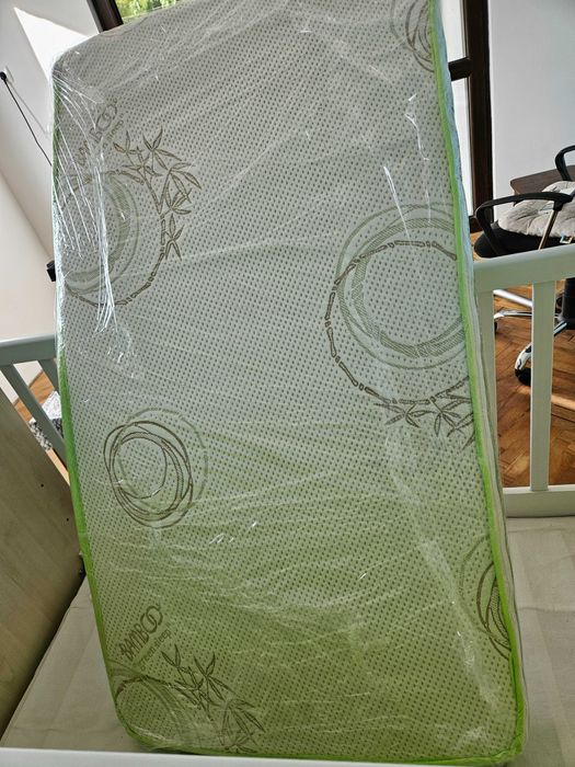 Бебешки матрак за кошара