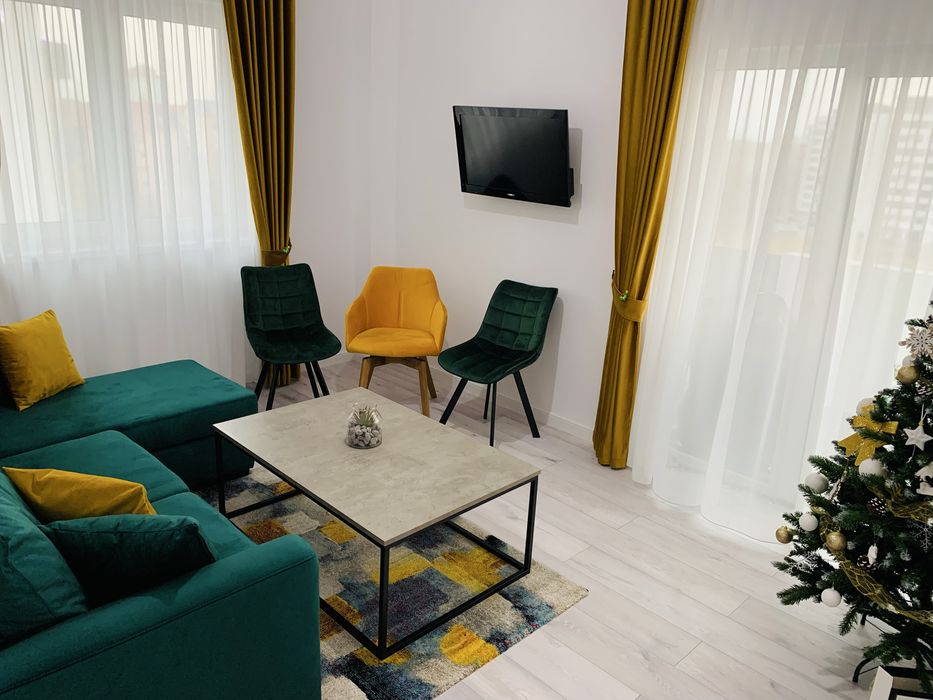 Inchiriez apartament 57 mp, parcare inclusa