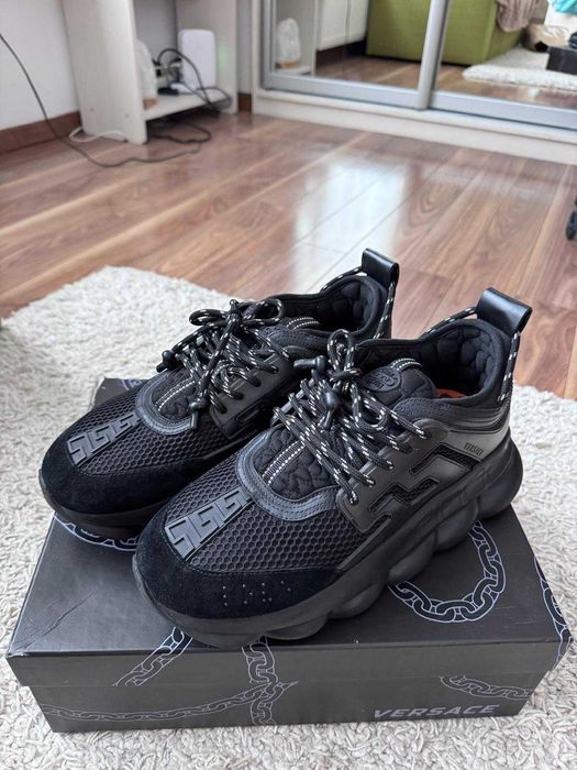 Versace Chain Reaction Black
