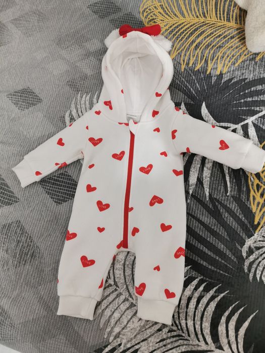 Нова е космонавт