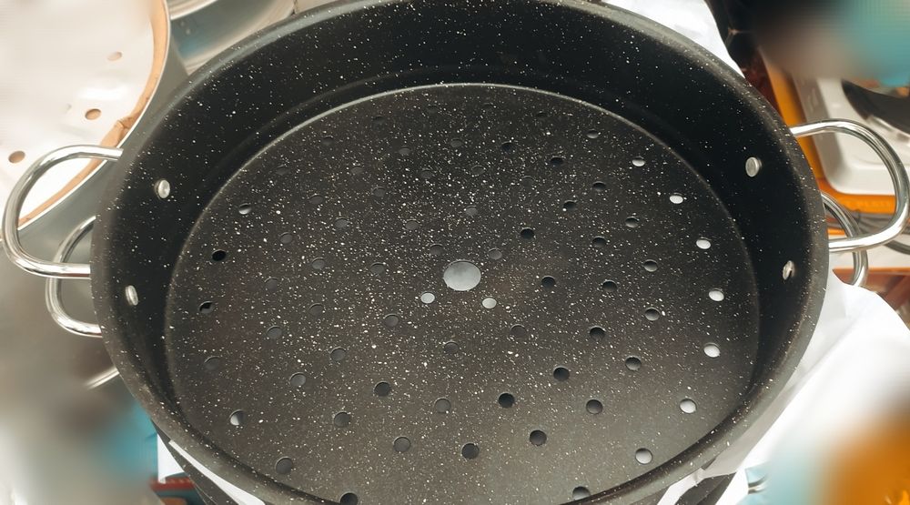 Granit manti qozon. Sifat a'li.