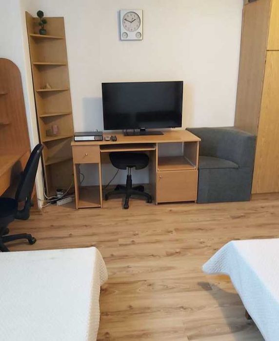 Дава се под наем Едностаен апартамент в Бургас, Възраждане - 36 кв.м за 140 € - Снимка #3