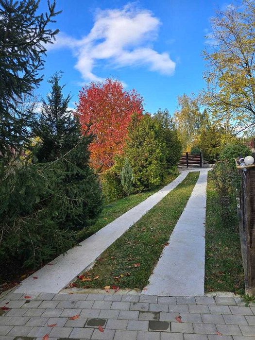 Persoana fizica vand  Casa tip duplex  situata in cartier Bucium -Iasi