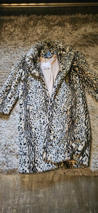 Продавам зимни грейки и палта