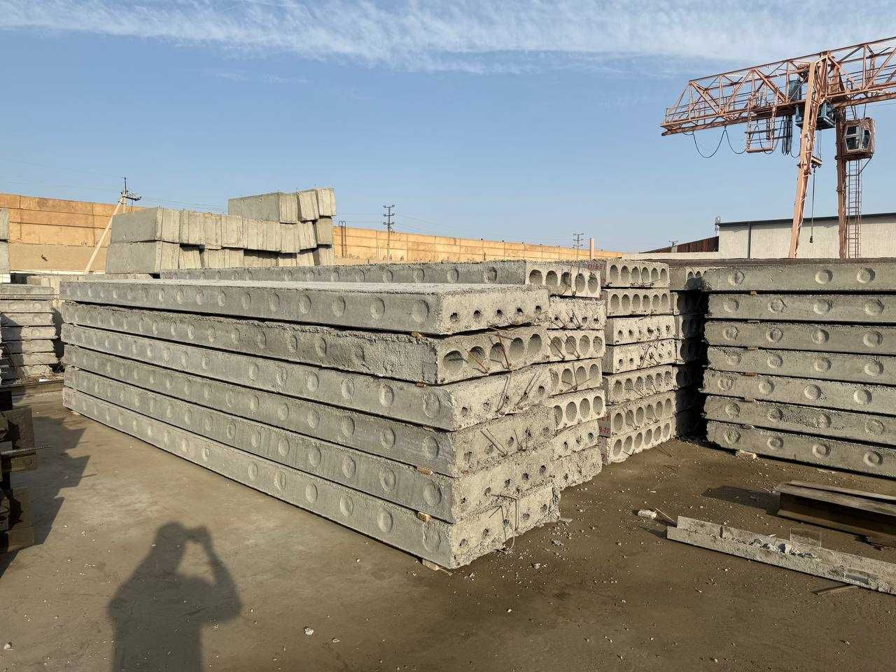 Beton plitalar sotiladi
