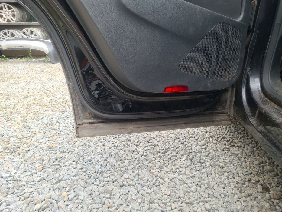 Usa Stanga Spate Volkswagen Tiguan 5N Facelift 2011 - 2015 SUV 5 Usi NEGRU LC9X (1253)