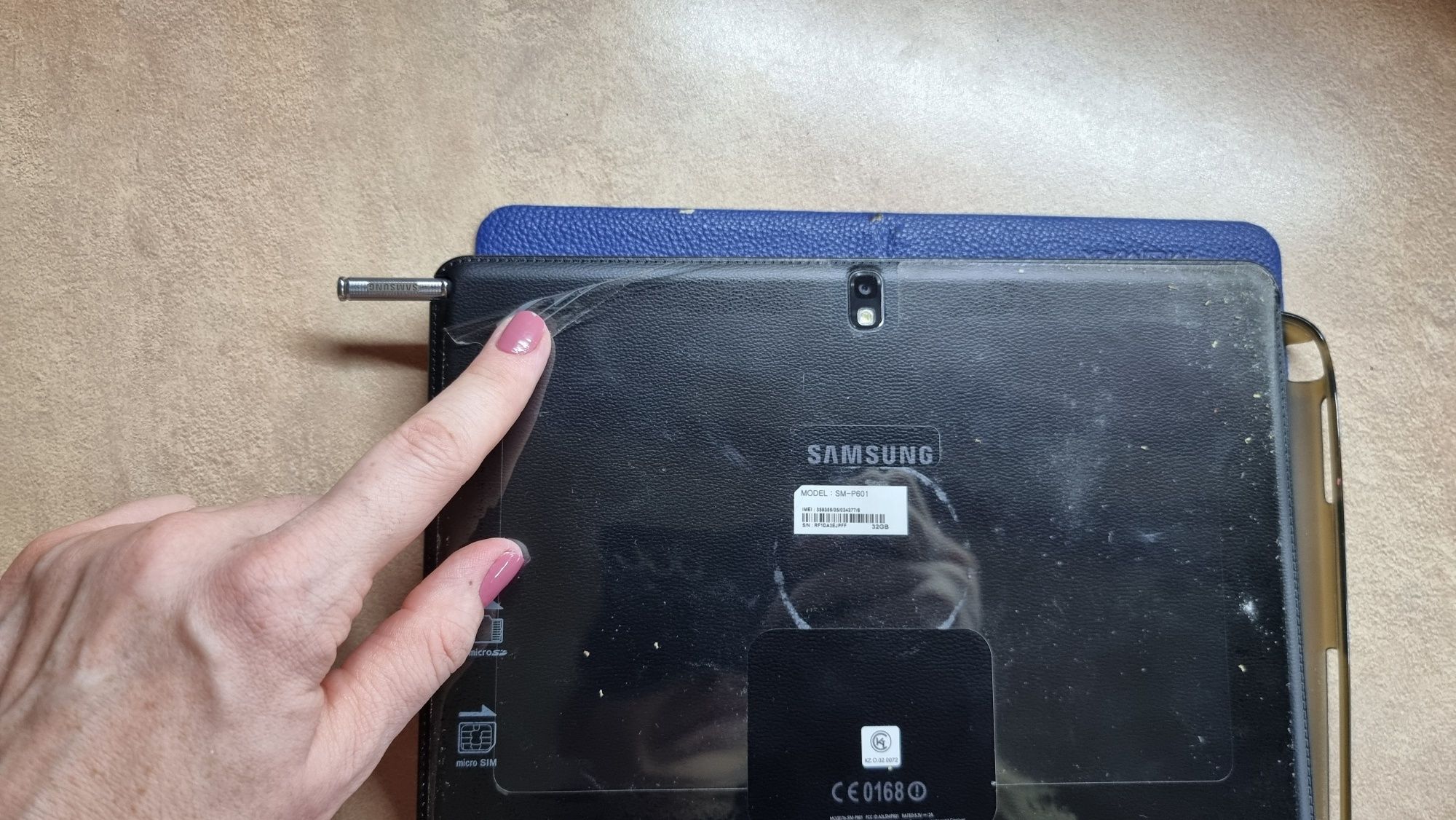 Продаётся планшет Samsung note 10.1  оригинал
