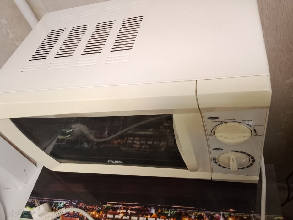 Продается микровольная печь Б/у