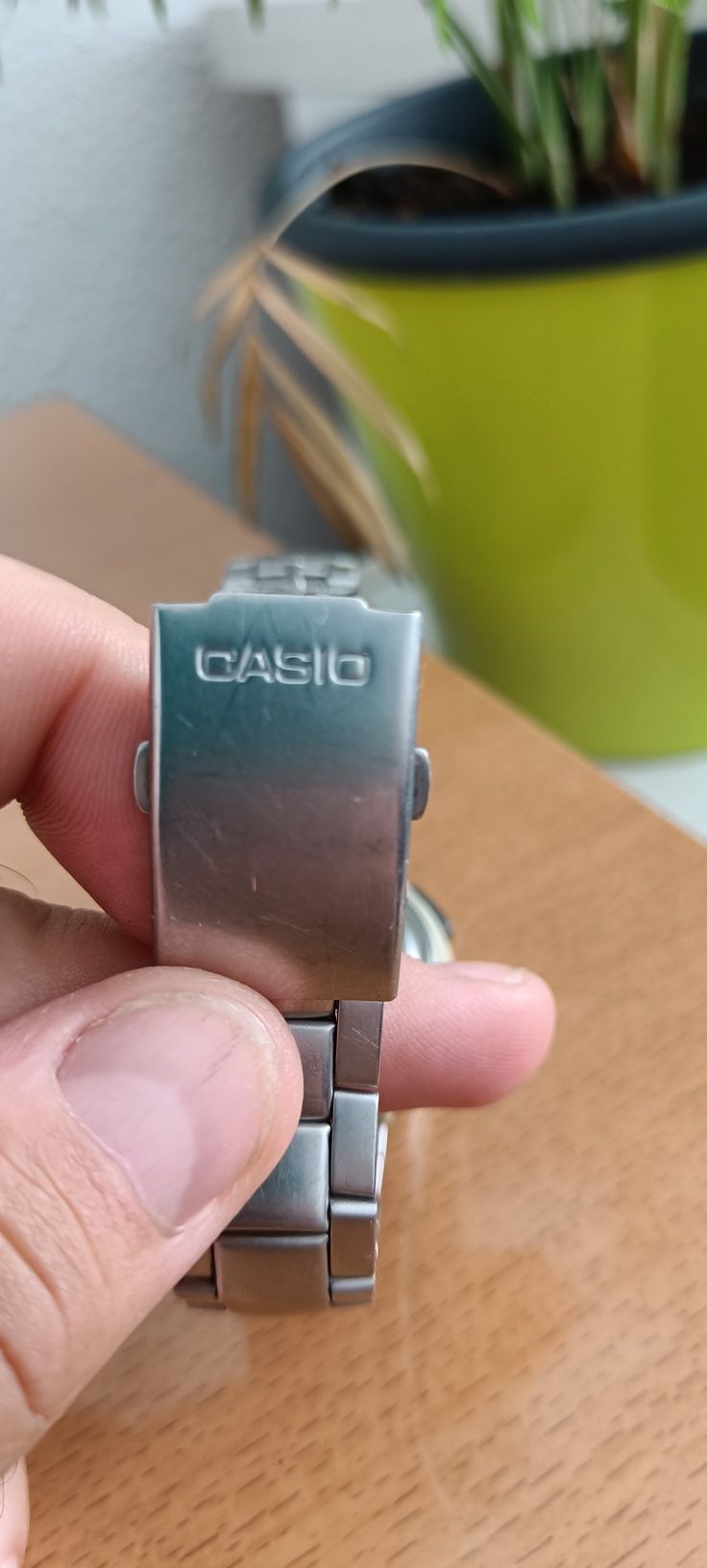 Vind ceas Casio.