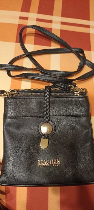 Малка дамска чанта