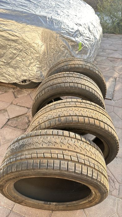 Продаю зимние шины TRIANGLE 245/45/18