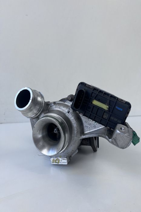 Turbosuflanta 7810189C02 7673769 BMW Seria 1 E87