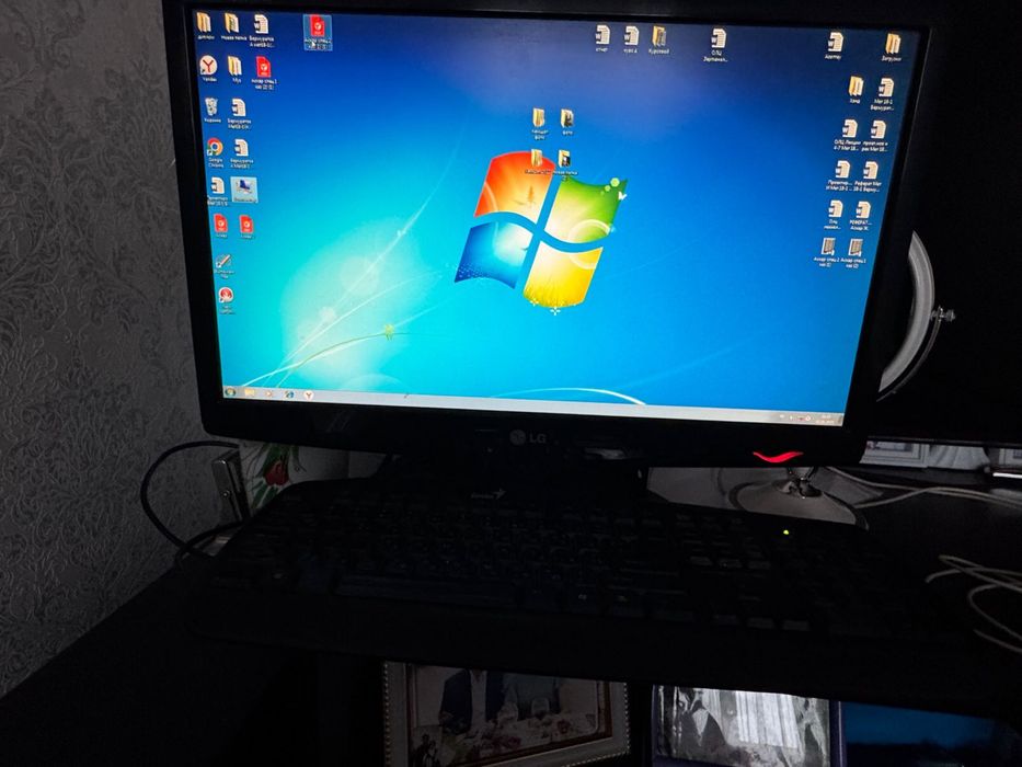 Компьютер lg монитор колонка