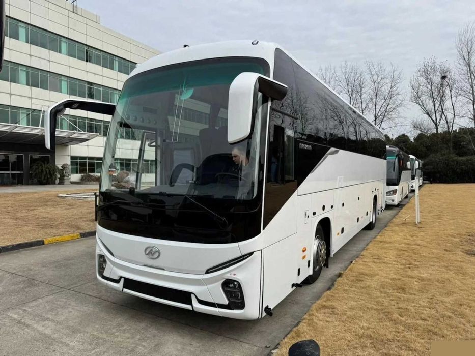 Transport Yechimlari va Ekspert Hamrohligi: Namangan Toshkent va O'zb