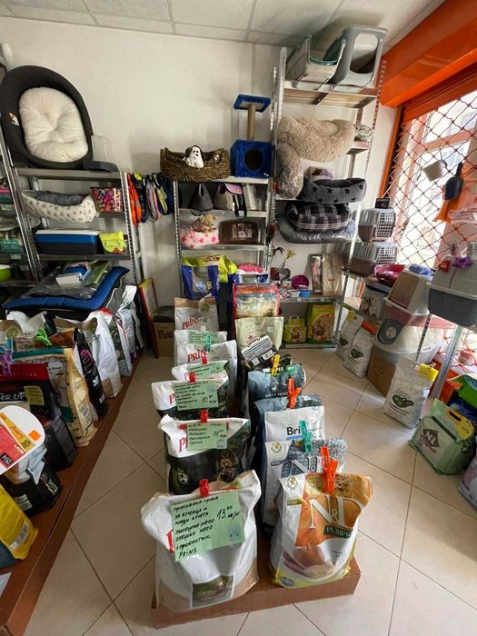 Продава се работещ бизнес – Зоомагазин в град София  35 000 лв.