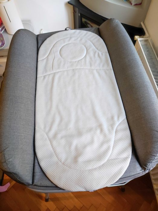 CHICCO Masă de înfășat cu cadă