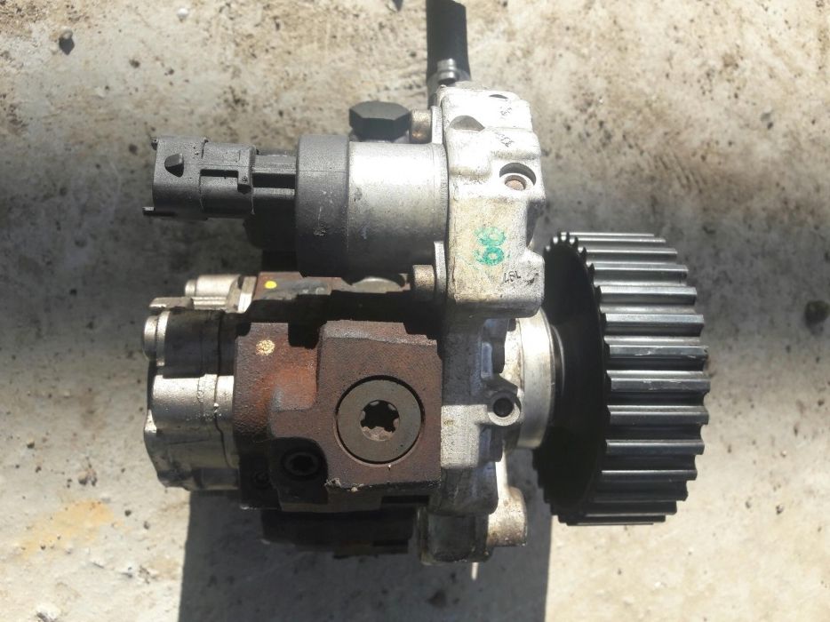 Pompa injectie/inalta opel astra H -2006-1,7 cdti-74kw-101 cp