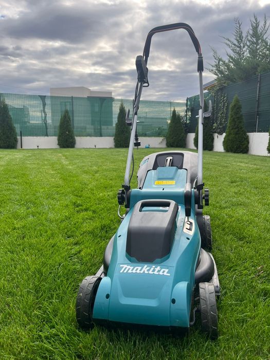 De vânzare mașină electrică Makita ELM3720