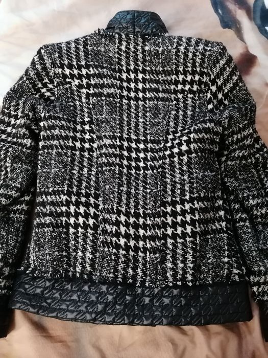 Яке.                .